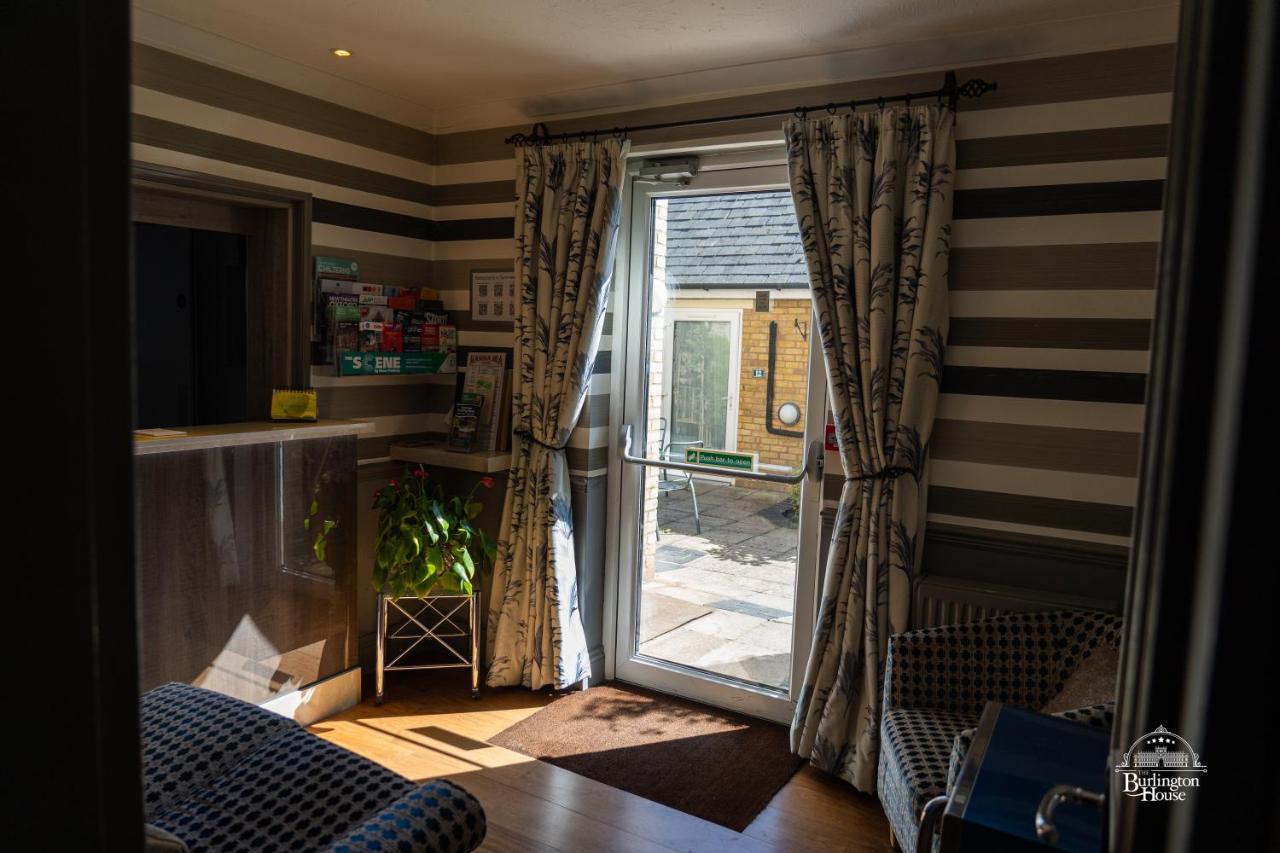 Bed and Breakfast Burlington House Boutique Оксфорд Екстер'єр фото The interior of a static